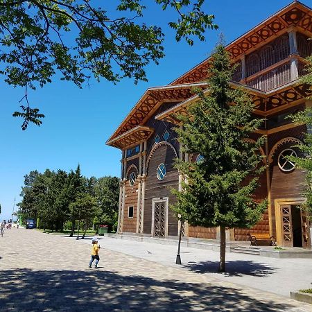 Apartament Gia Batumi Eksteriør billede