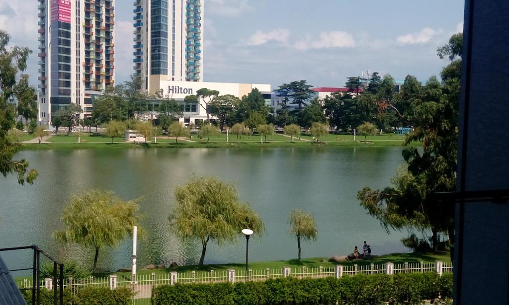 Apartament Gia Batumi Eksteriør billede