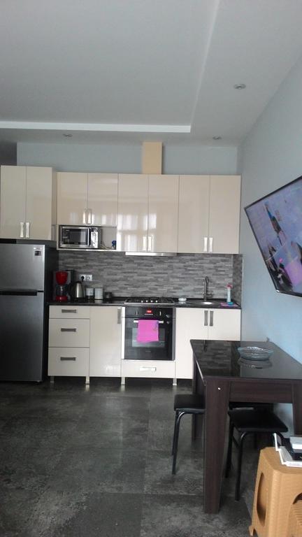 Apartament Gia Batumi Eksteriør billede