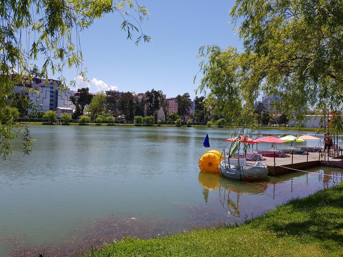 Apartament Gia Batumi Eksteriør billede