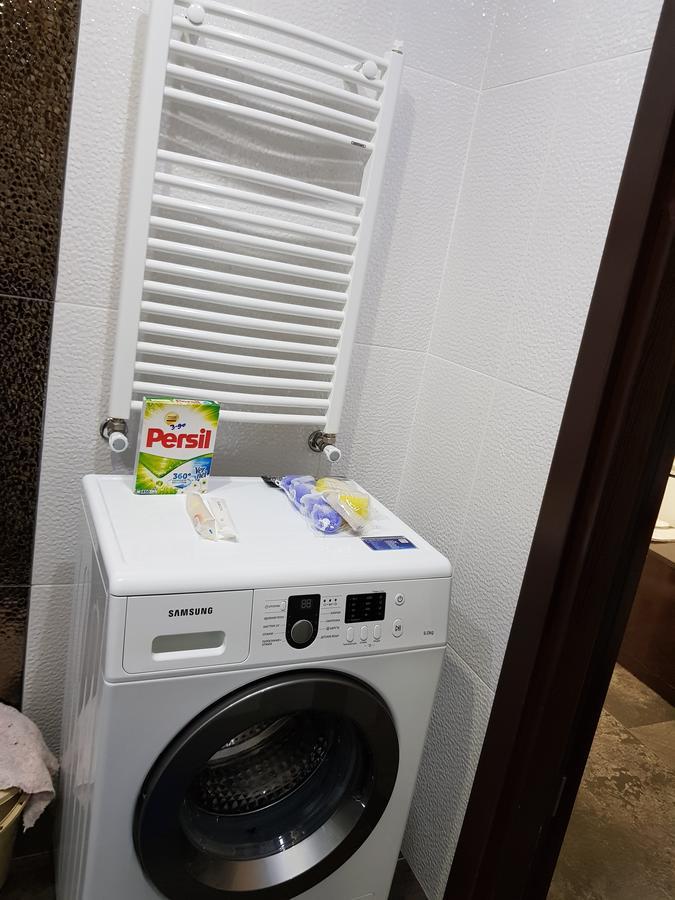 Apartament Gia Batumi Eksteriør billede